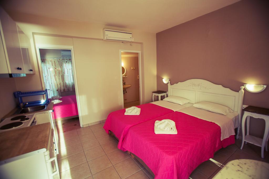 Sunshine Resort Lászi Kültér fotó